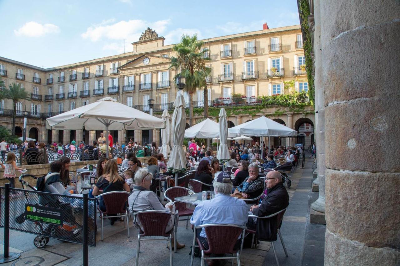 Plaza Nueva Habitaciones Bilbao Exteriér fotografie